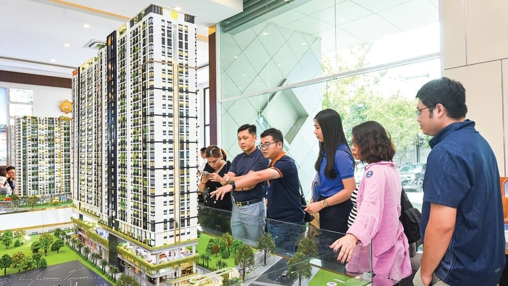 Bất Động Sản Cao Cấp: Đừng Chờ Giá Giảm, Hãy Chọn Tài Sản Khan Hiếm